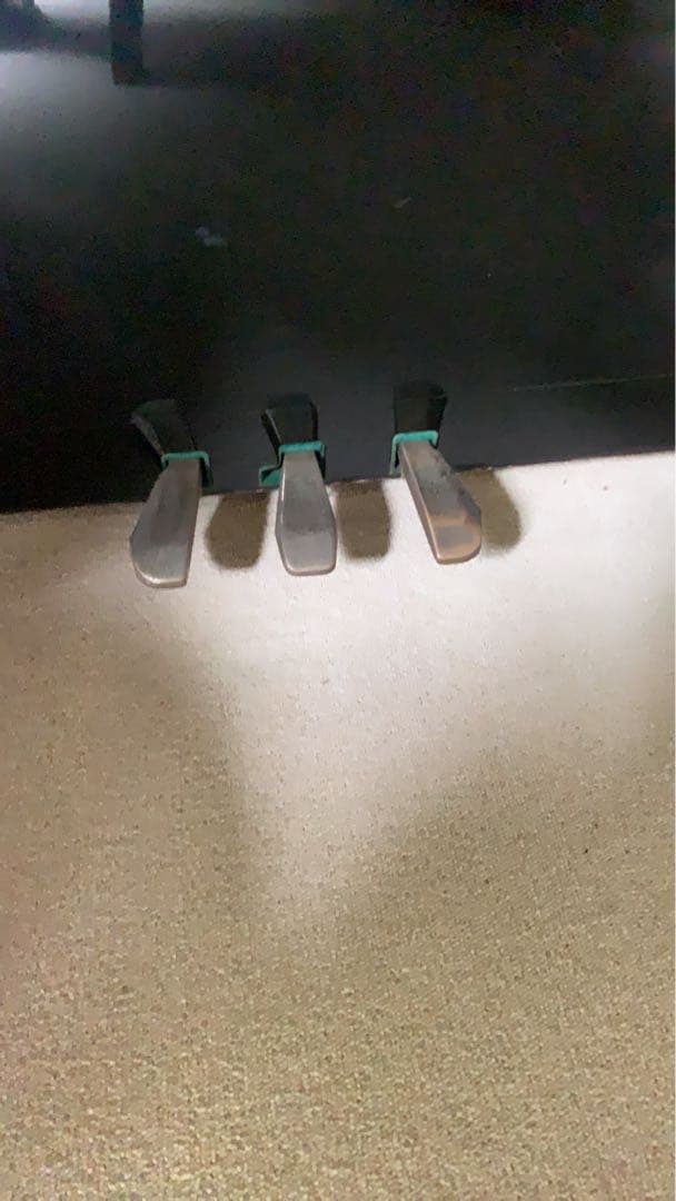 GOLD STAR アップライトピアノ　（椅子付き）