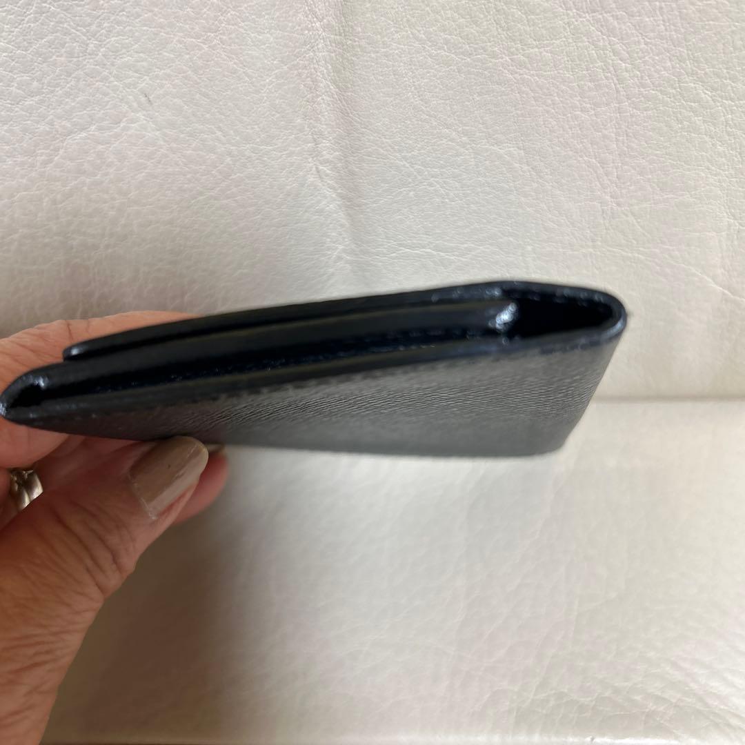 Louis Vuitton エピレザー ブラック名刺入れ