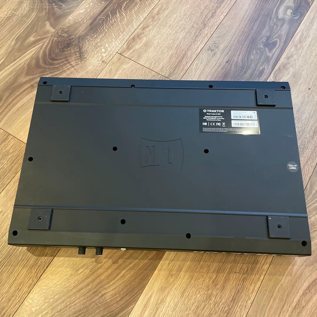 【値下げ】TRAKTOR S2 MK2 HW DJコントローラー