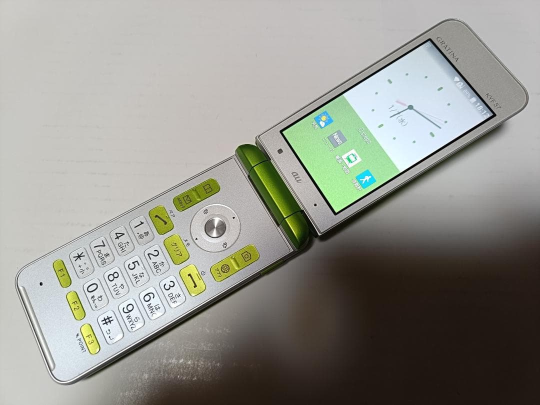 ☆ au GRATINA KYF37 グリーン 初期付属品完備