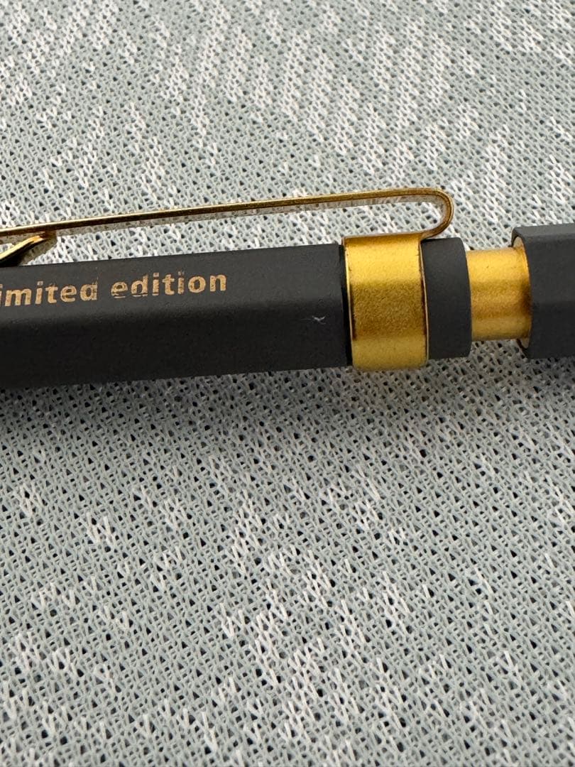 HEXA GONAL 0.5 バージョン1 シャープペンシル