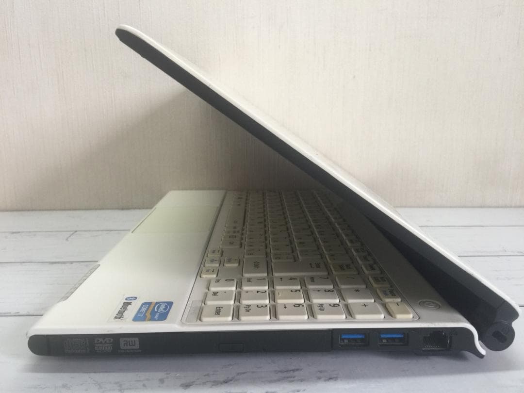 NEC VK21H/H-G 13.3型 コンパクト テンキー付きノートパソコン