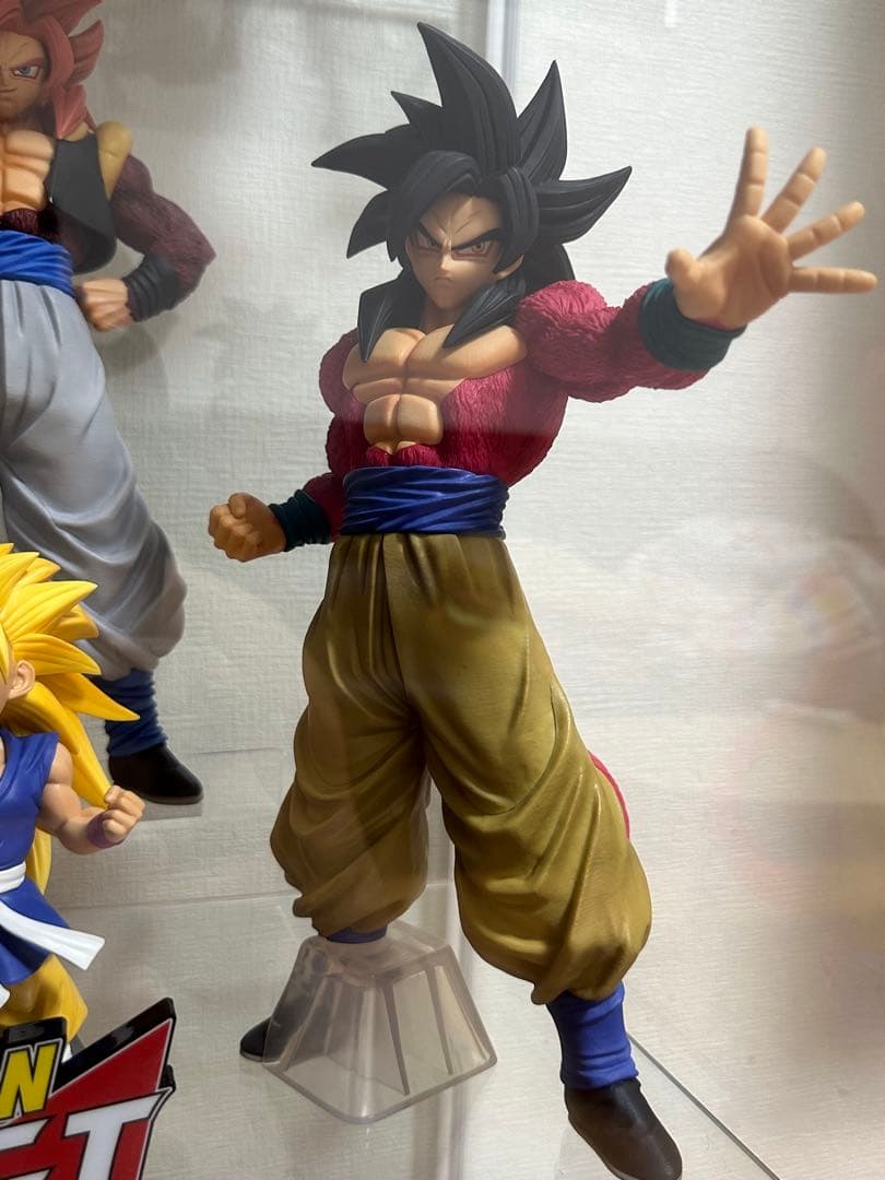 ドラゴンボールTHE GREATEST SAIYANスーパサイヤ人4 3体セット