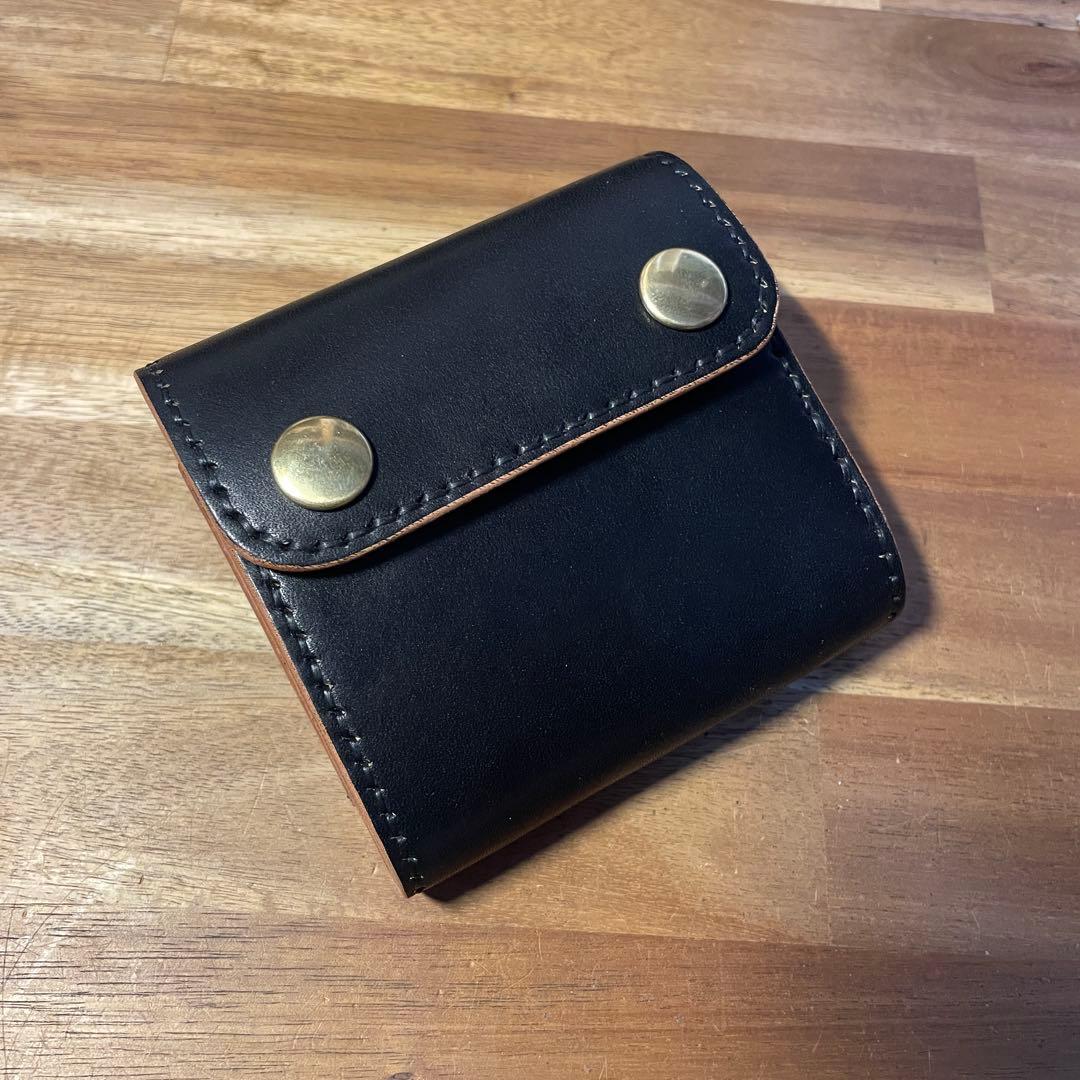 ショートトラッカーウォレット　栃木レザー　茶芯　丘染めブラック