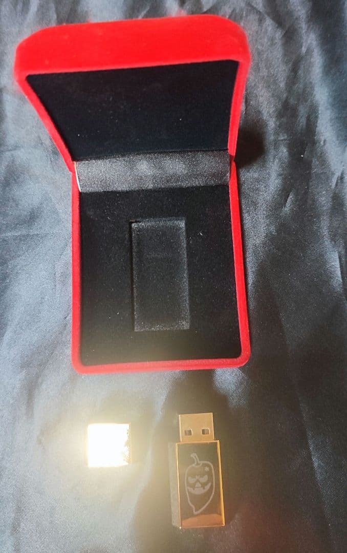 暴君ハバネロUSB【懸賞特典 レア】