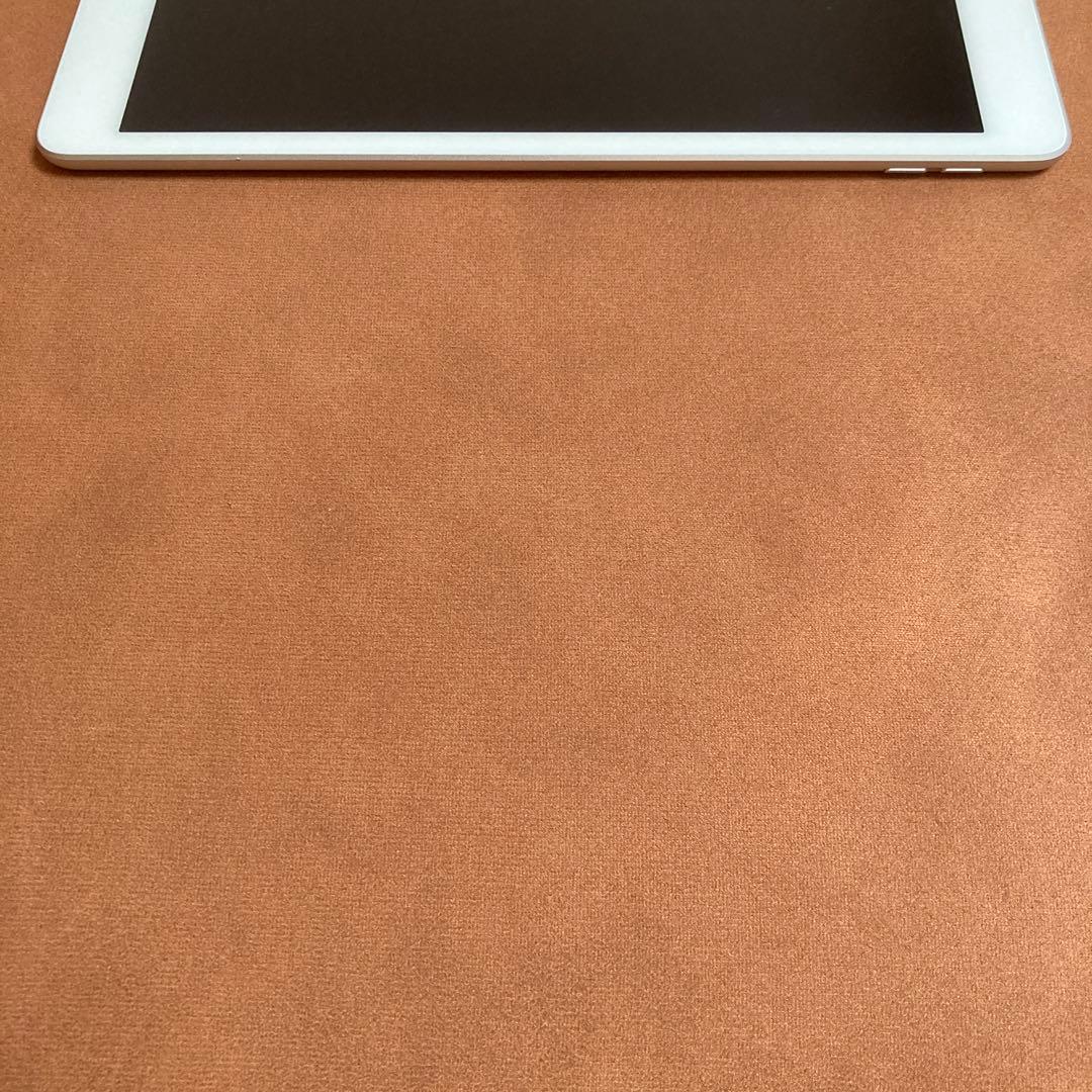 2【早い者勝ち】電池ほぼ新品☆iPad7 第7世代 32GB WIFIモデル☆