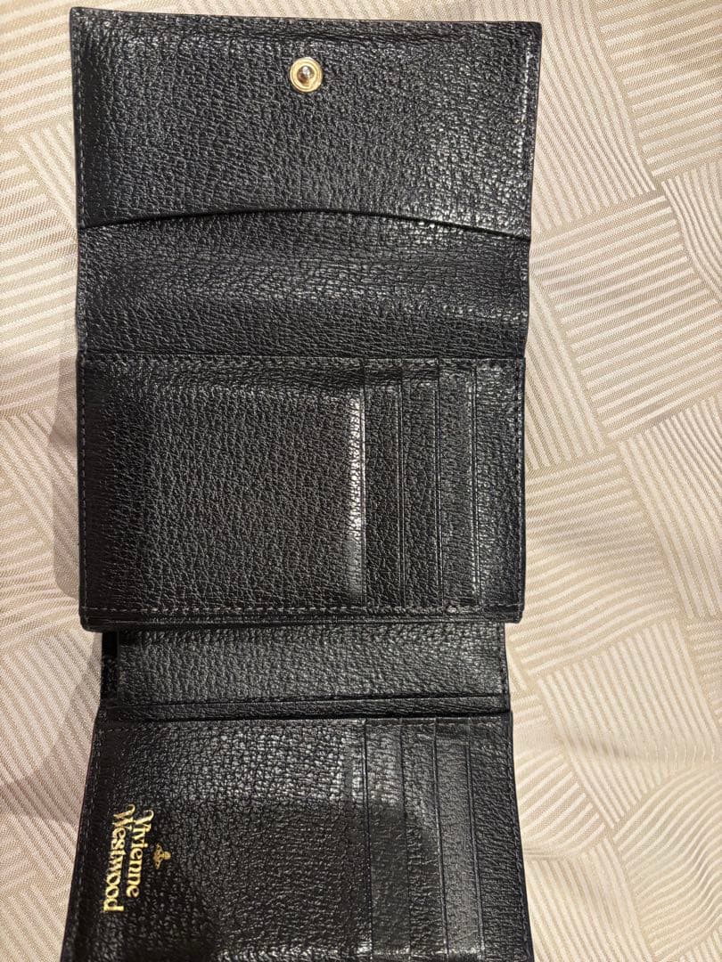 【Vivienne Westwood】ブラック三つ折り財布
