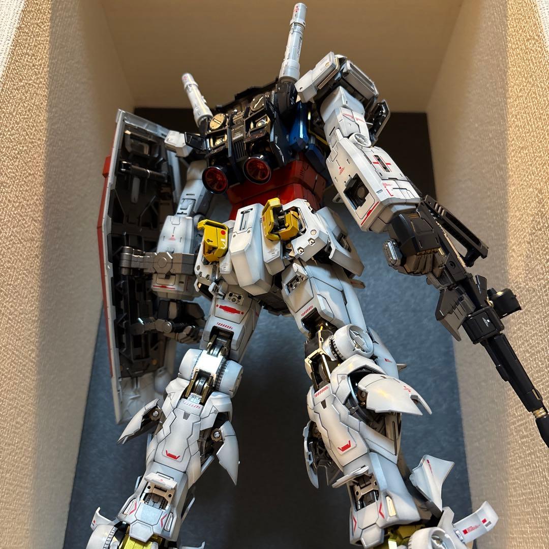 PGU RX-78-2 ガンダム 塗装完成品