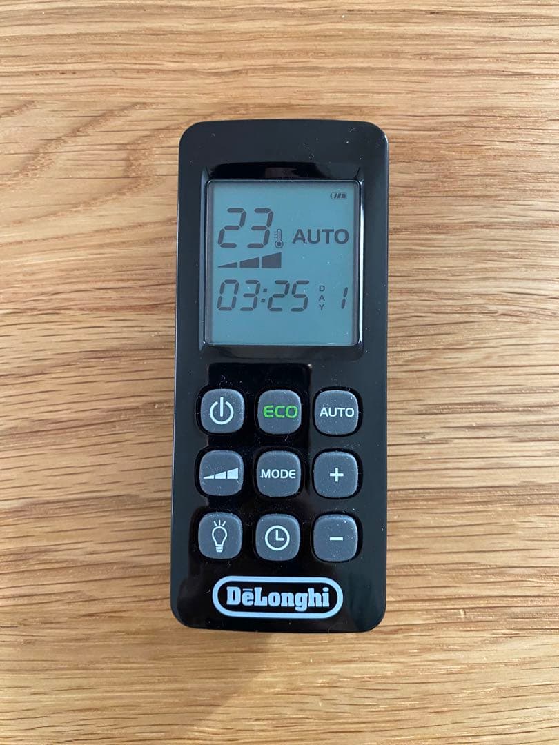 【DeLonghi】値下げ中☆美品/デロンギ/オイルヒーター/MDH15-BK