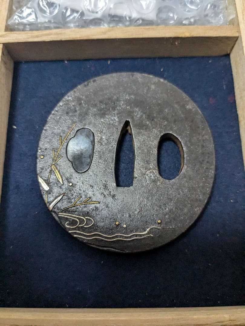 日本刀鍔！状態抜群！家とネコジャラシ！