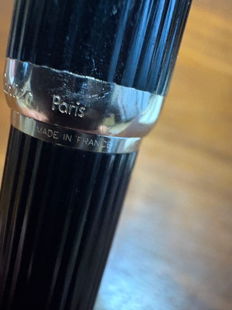 Cartier万年筆 ブラック　プラチナフィニッシュ