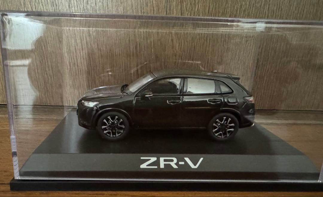 ホンダ ZR-V 黒色 1/43 スケールモデル