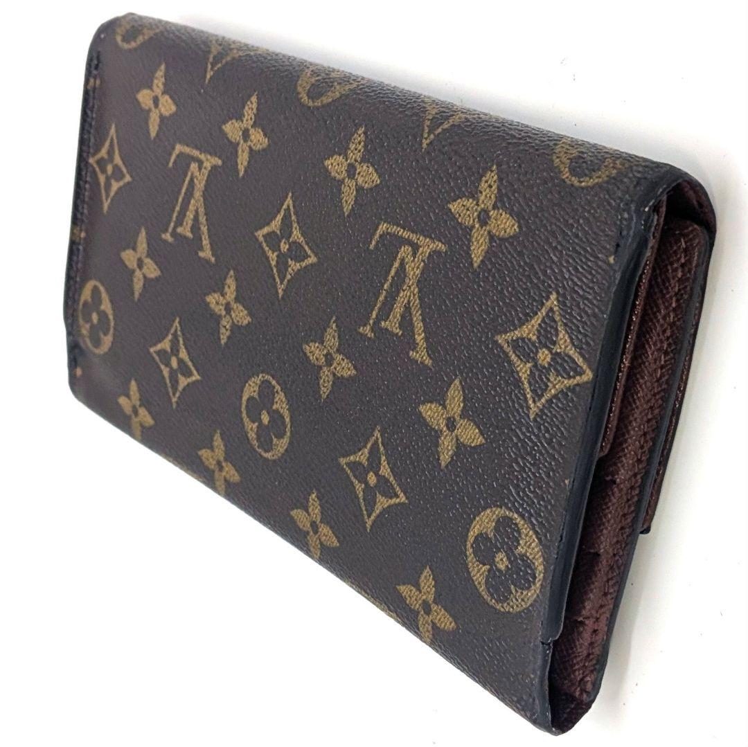 ルイヴィトン モノグラム インターナショナル 三つ折り長財布 B23