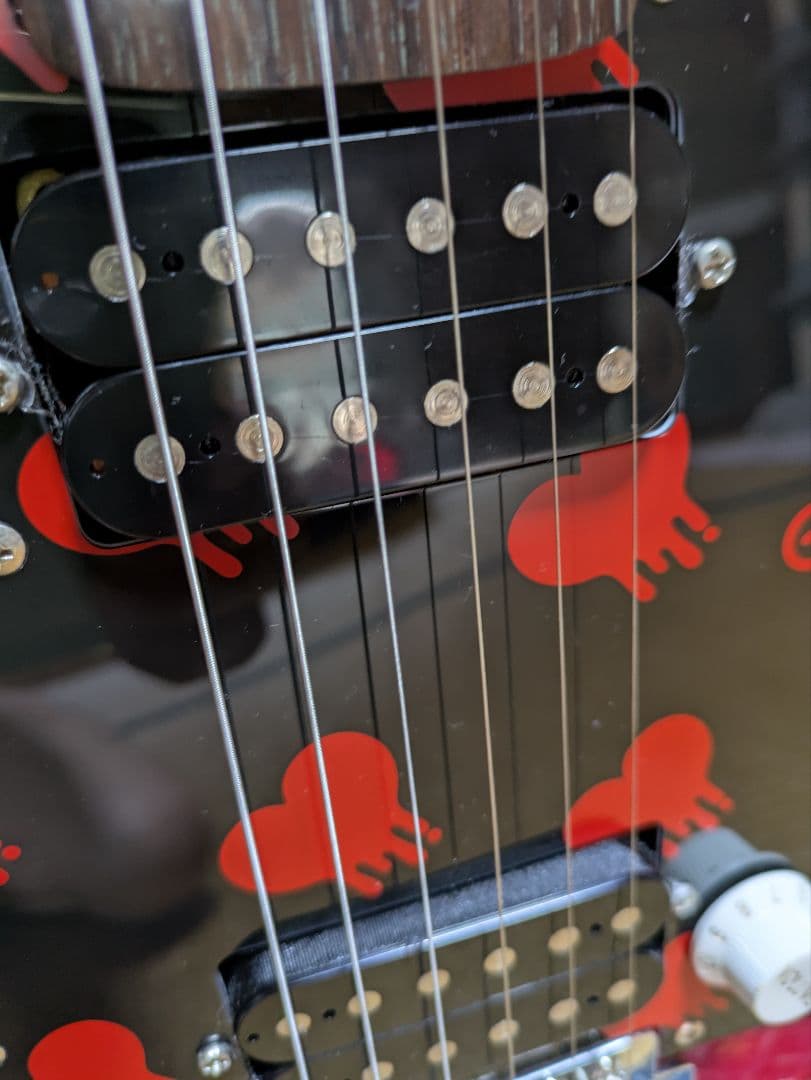 いたずらぐまのグルーミー　レッド エレキギター 　美品