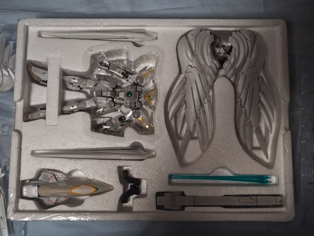 ポ*)様 L COMPOSITE ウイングガンダムスノーホワイトプレリュ