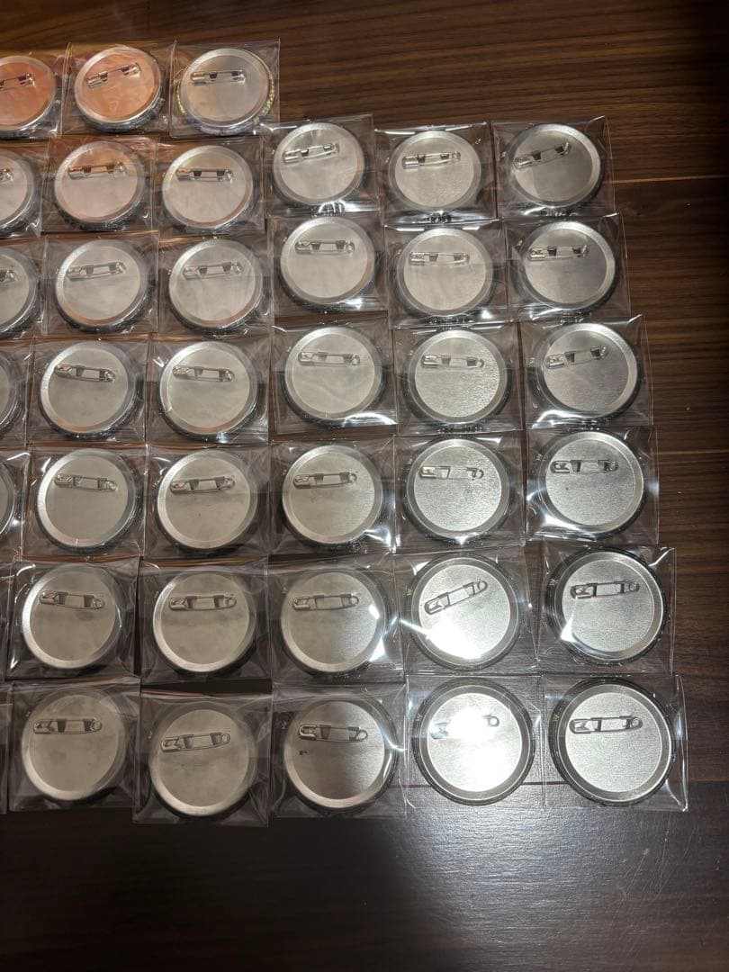 【最終値下げ・定価】KnightA そうま 缶バッチ 初期 デフォ まとめ売り