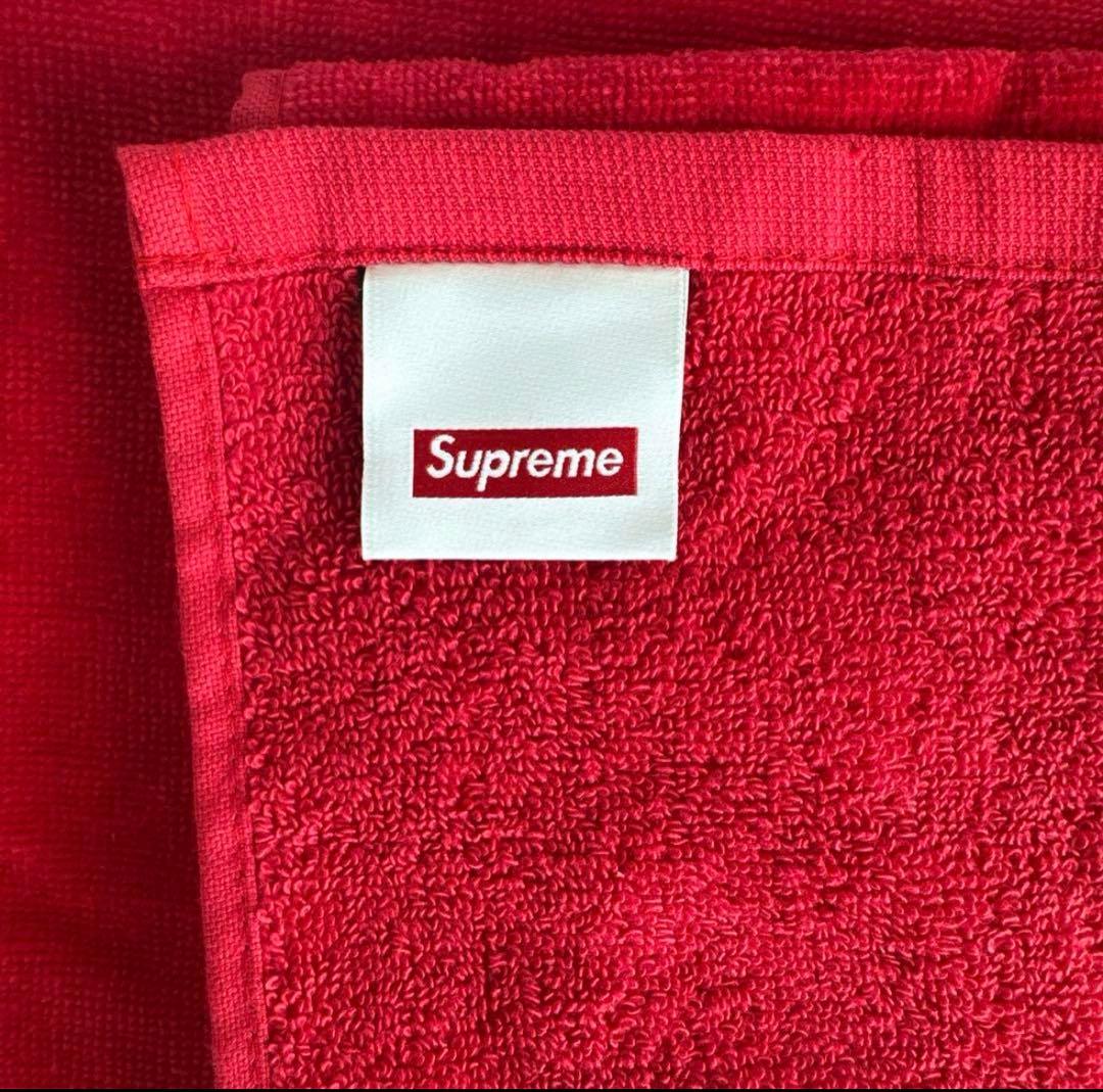 Supreme 24SS Tonal Logo Towel Red レッド