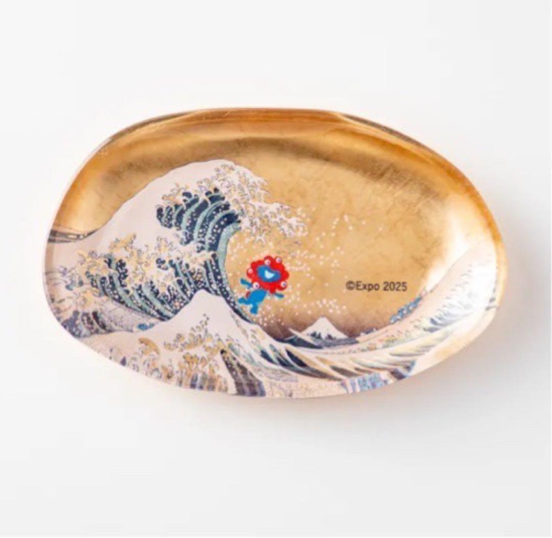 大阪万博 ミャクミャク 箔名画 北斎　ガラストレー　神奈川沖浪裏