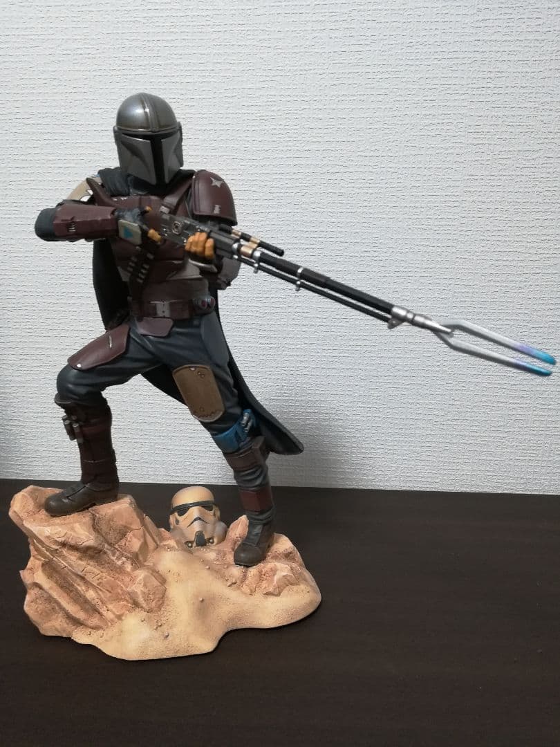 スターウォーズ　ジェントルジャイアント　スタチュー　マンダロリアン
