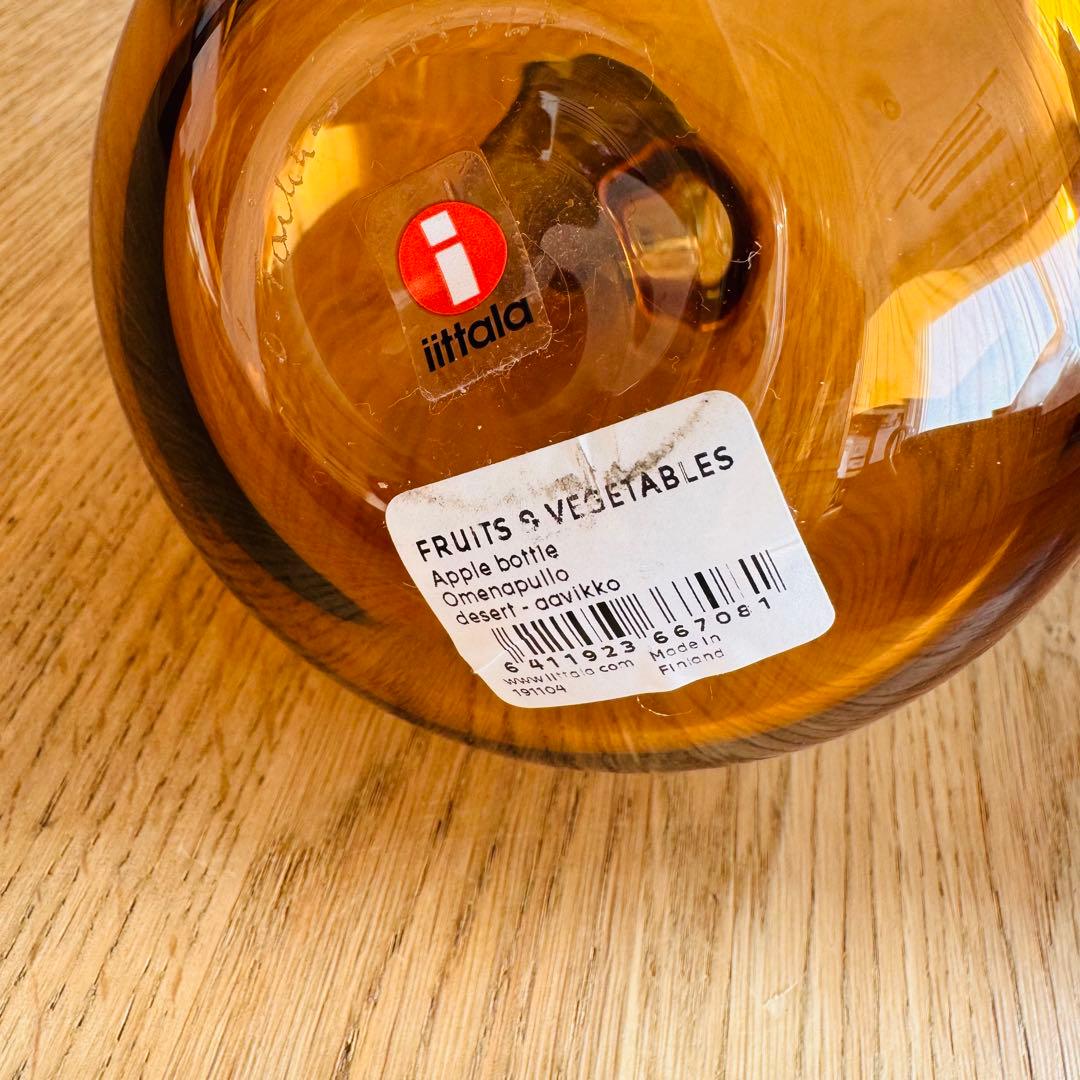 イッタラ/ オイバ・トイッカ / フルーツ & ベジタブル / アップルボトル