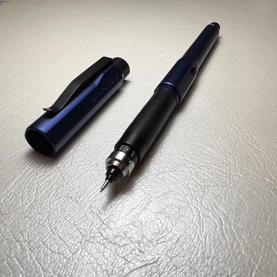 クルトガダイブ　限定色ムーンナイトブルー