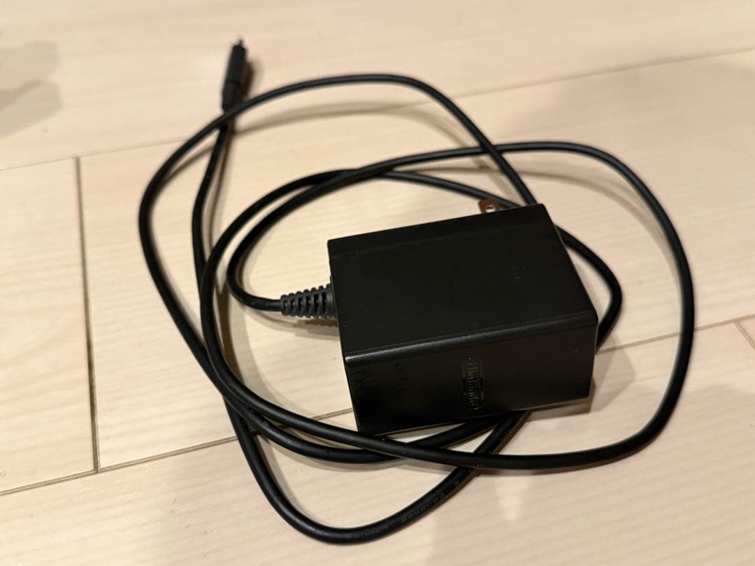 Nintendo Switch 本体 イエロー　プロコンおまけ