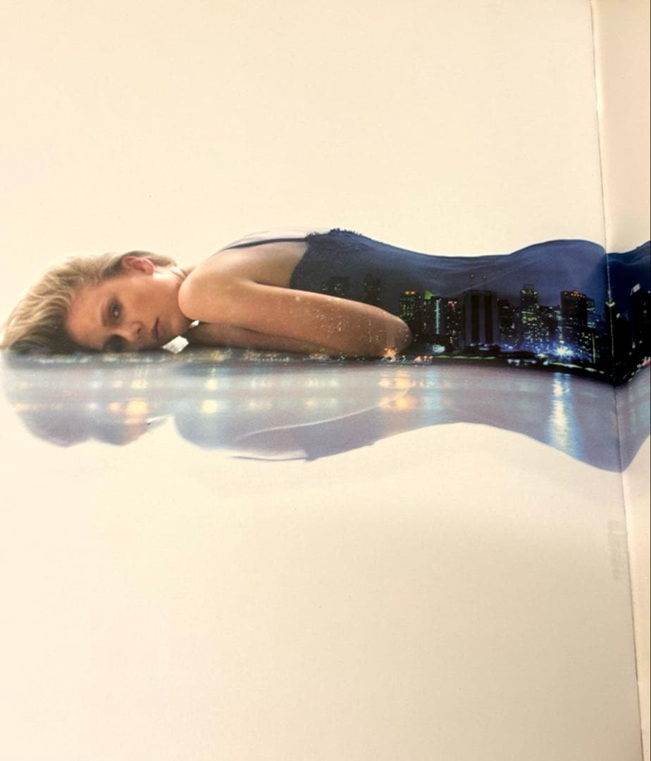 本日まで Taylor Swift テイラースウィフト 1989ツアーブック