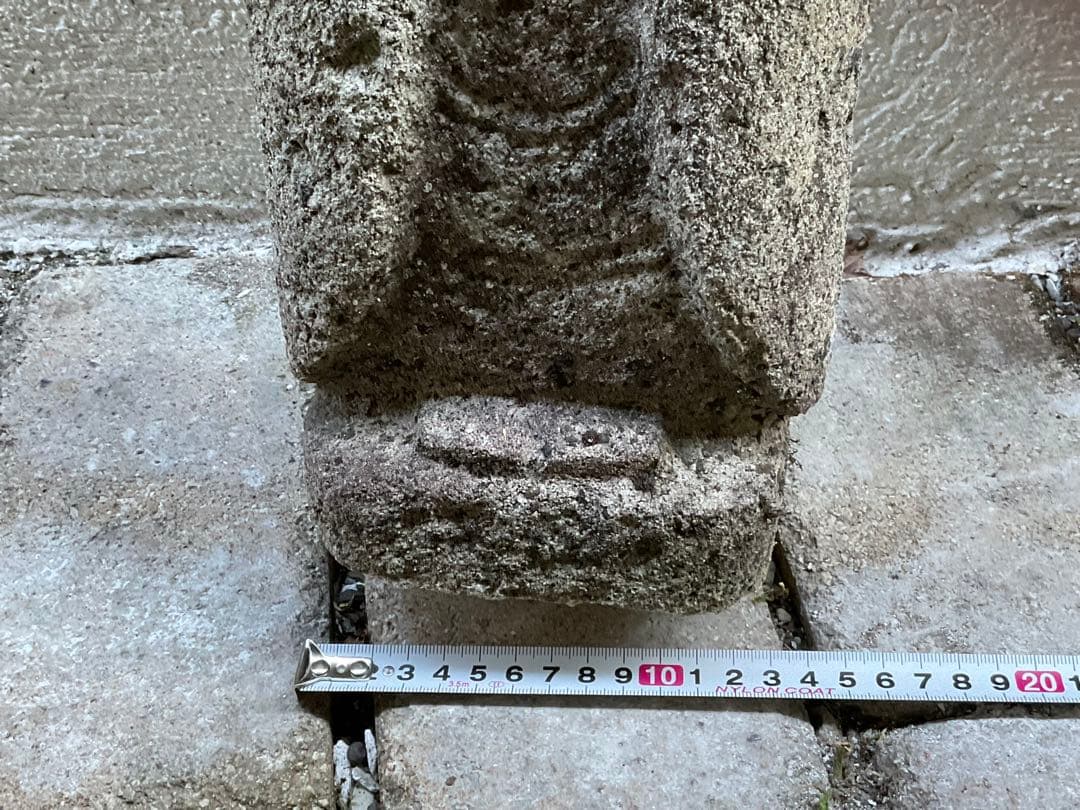 耳の大きなお地蔵様　地蔵　石仏　仏像　仏教美術　江戸時代　新潟県　高さ約42cm