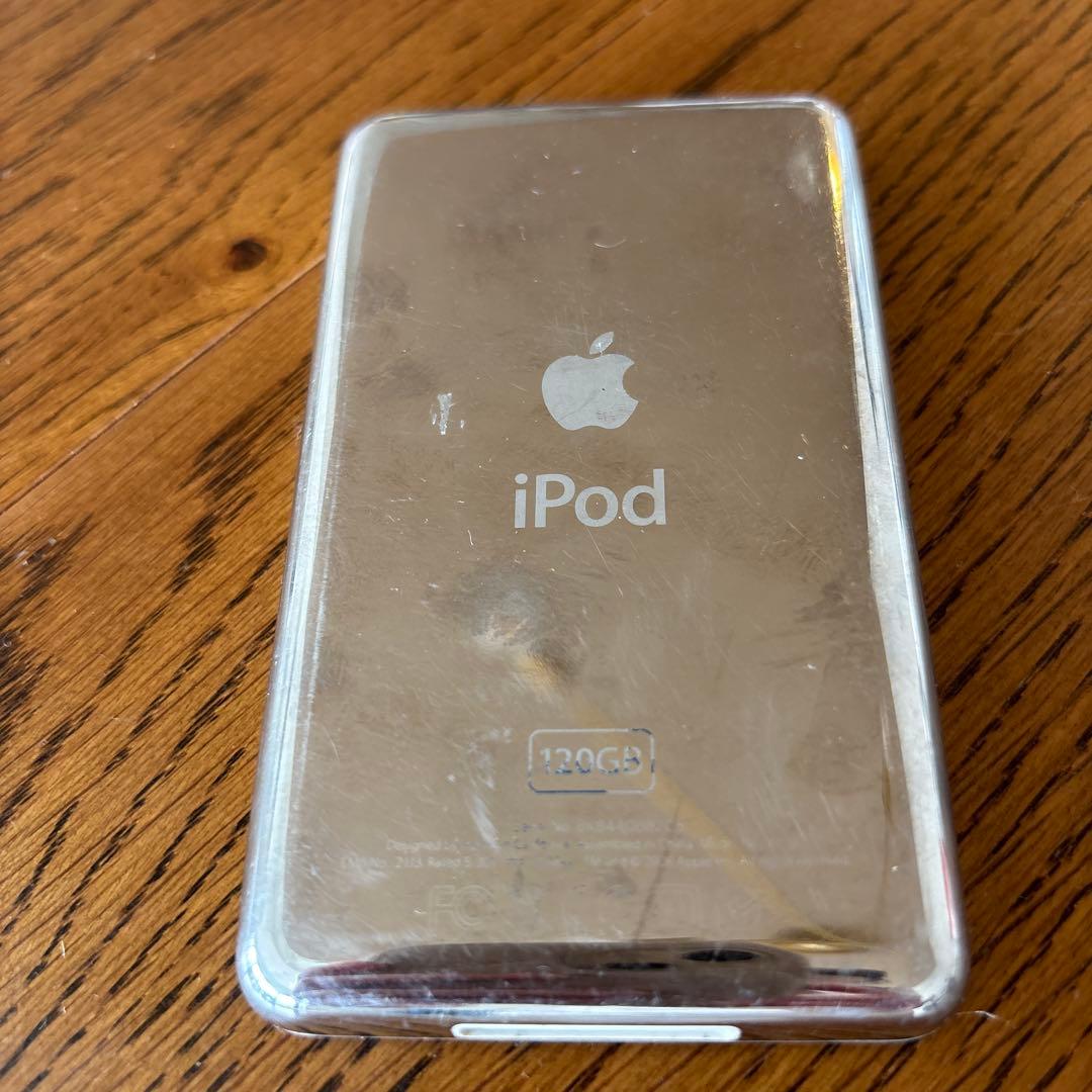 iPod Classic 120GB シルバー USBケーブル付き A1238