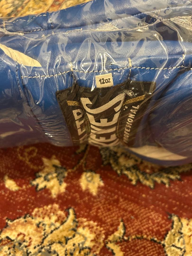 定価以下　新品　Cleto Reyes 12oz ボクシンググローブ レイジェス