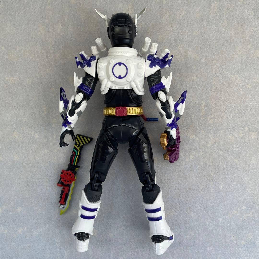 S.H.Figuartsフィギュアーツ 仮面ライダーマッドローグ