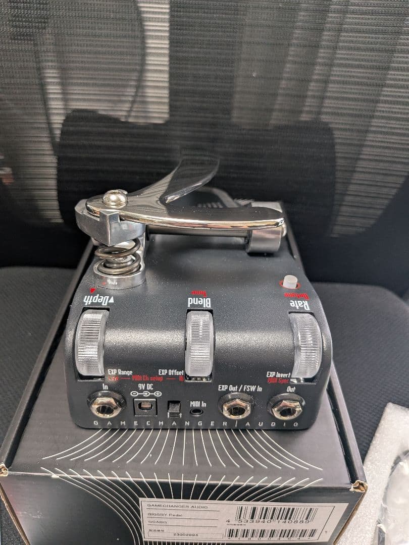 ギター GAMECHANGER AUDIO / Bigsby Pedal