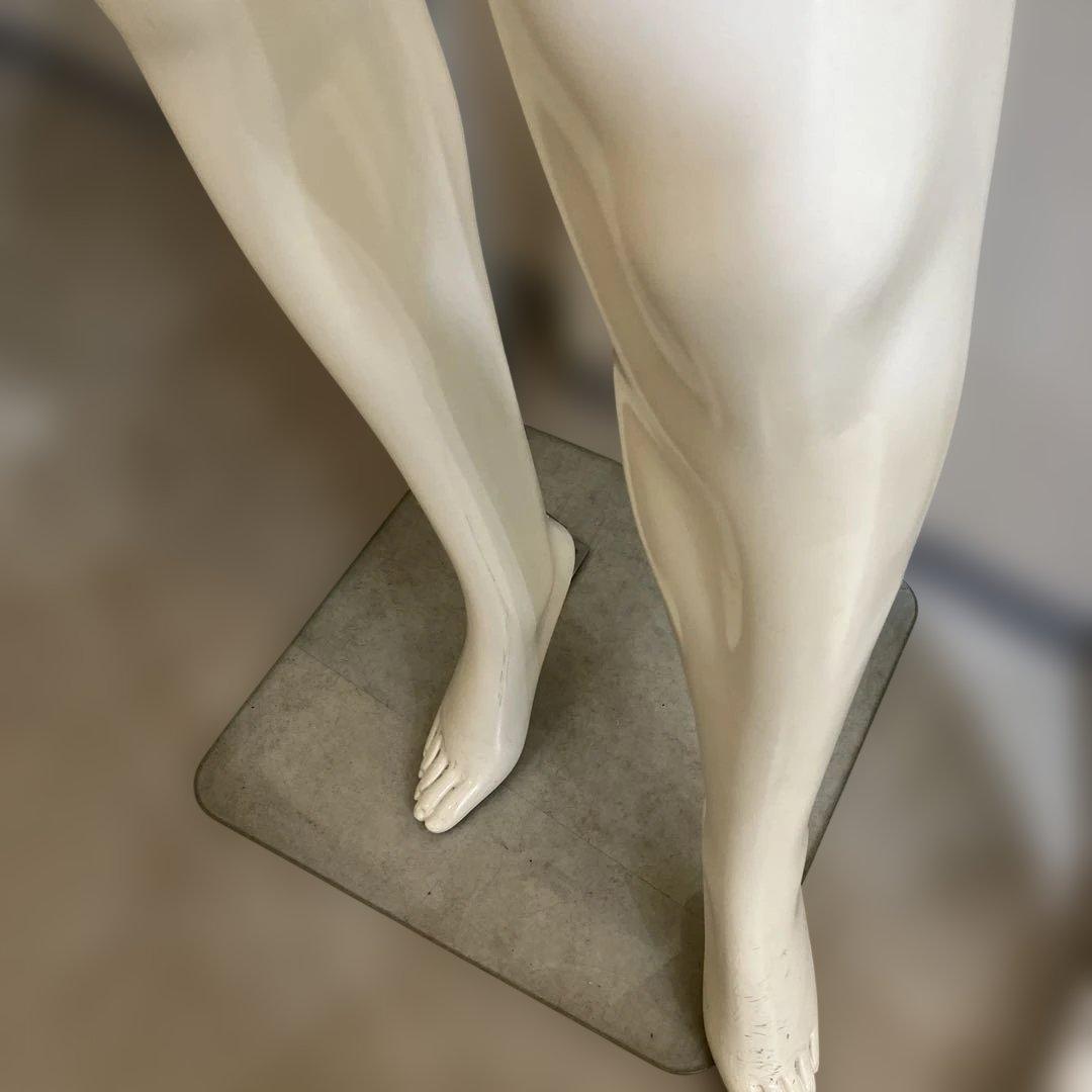 女性マネキン ホワイト プラスチック製