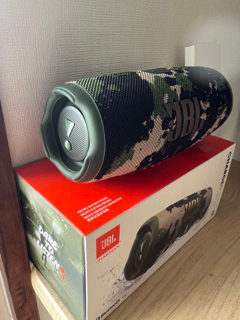 スピーカー・ウーファー JBL Charge 5 camo
