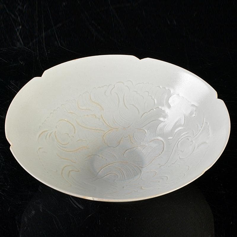 中国　定窯　白磁　陽刻　花文　輪花鉢　C　R5502
