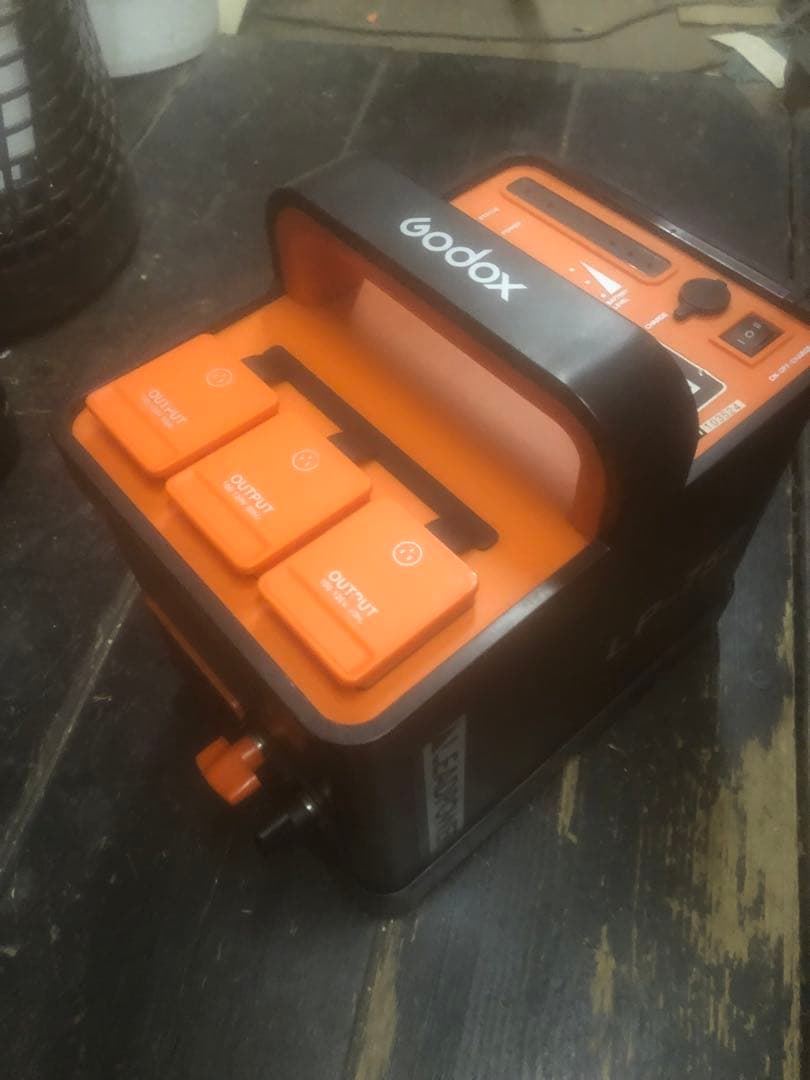 Godox ポータブル電源 LP-750 ストロボ　フラッシュ　キャンプ