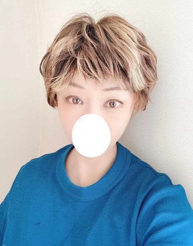 パープルプル　フォンテーヌ　VALAN　人毛MIX　グラデーションショート