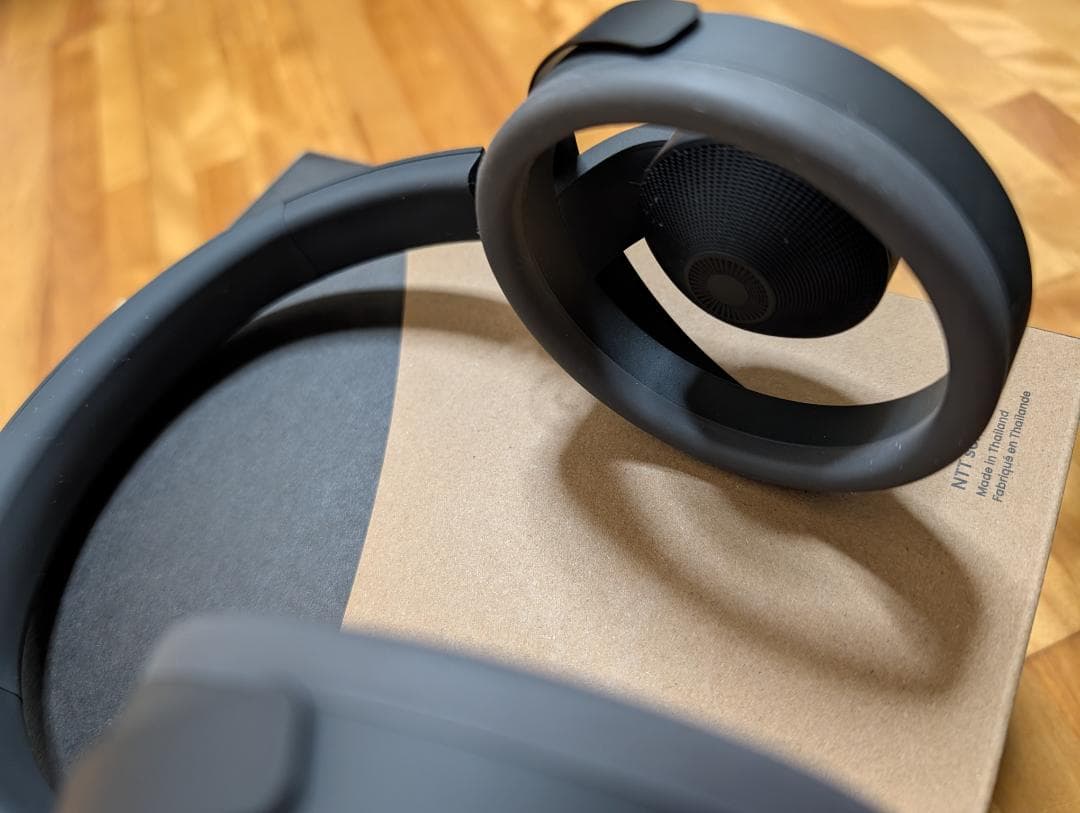 ワイヤレスヘッドホン グレー