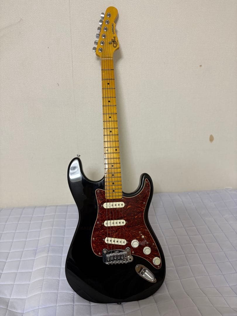 G&L Legacy Tribute Series ブラック&メープル