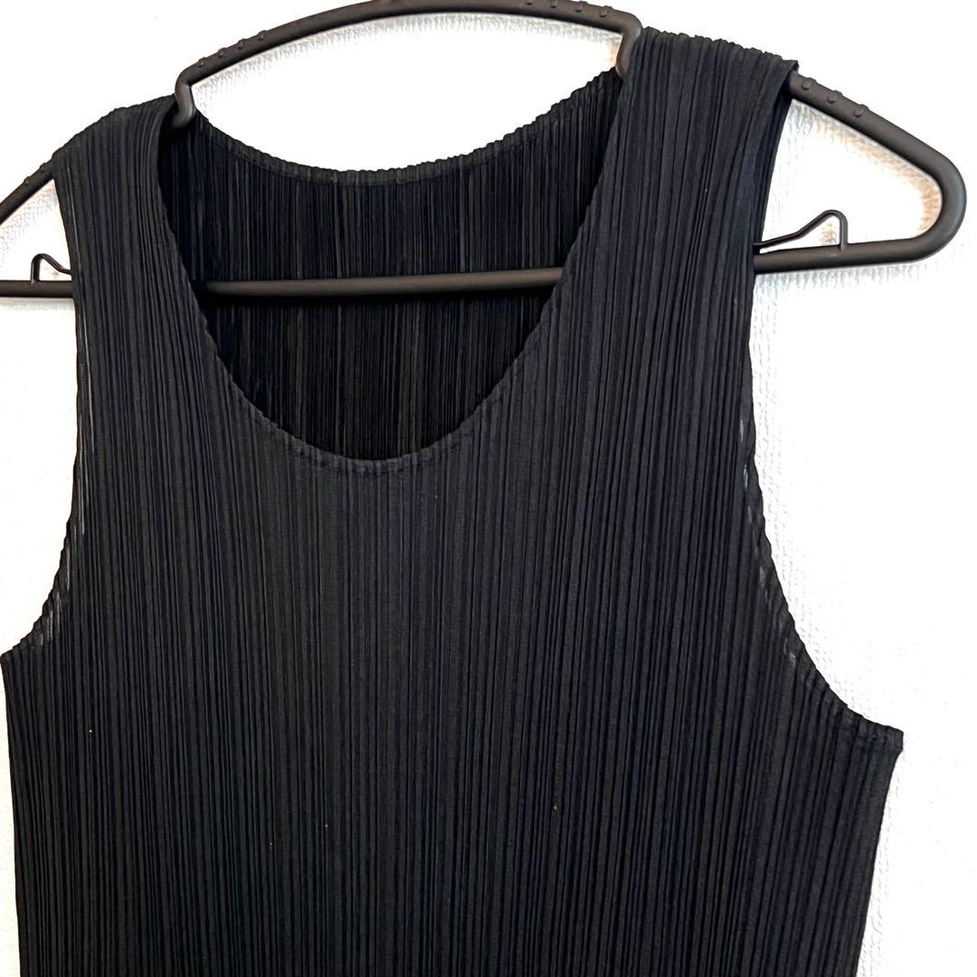 【極美品】プリーツプリーズ ノースリーブ トップス ブラック