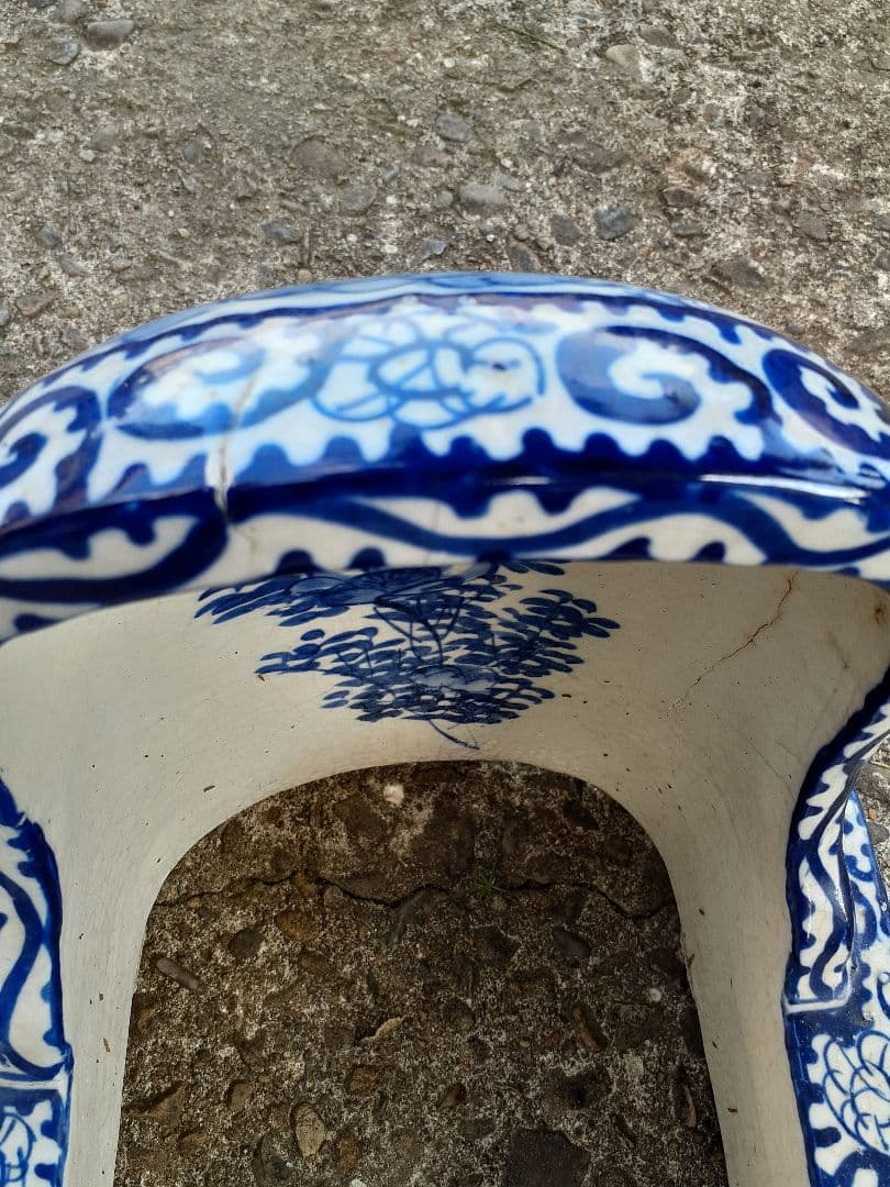 希少　古伊万里　染付　和式便器　蛸唐草　アンティーク　骨董　ディスプレイ　古民家