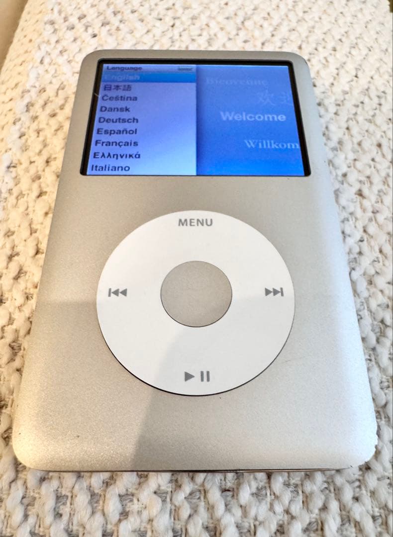 美品 iPod classic 120GB アイポッド シルバー 動作確認済
