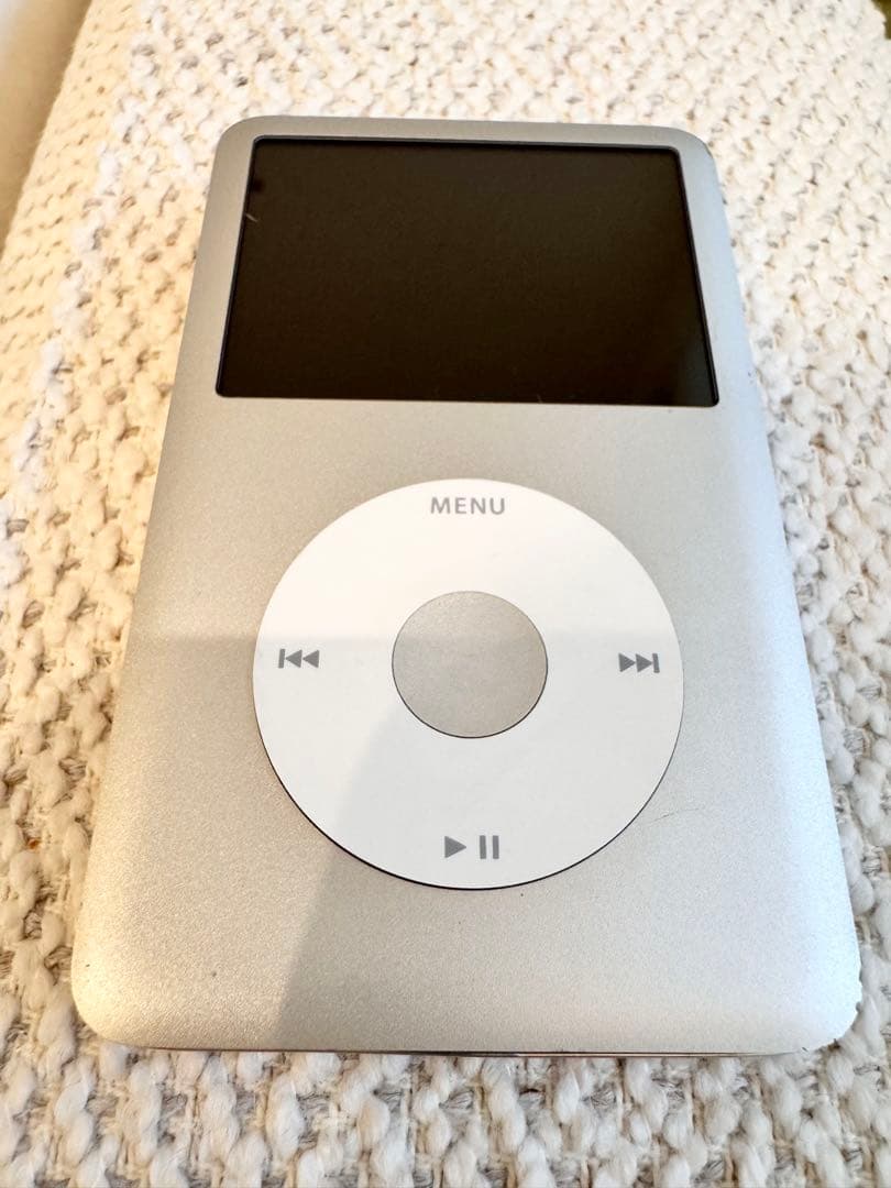 美品 iPod classic 120GB アイポッド シルバー 動作確認済