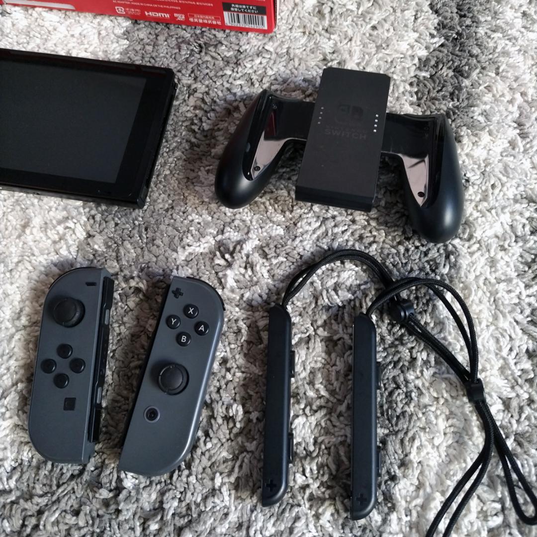 Nintendo Switch グレー Joy-Con不良 元箱付き