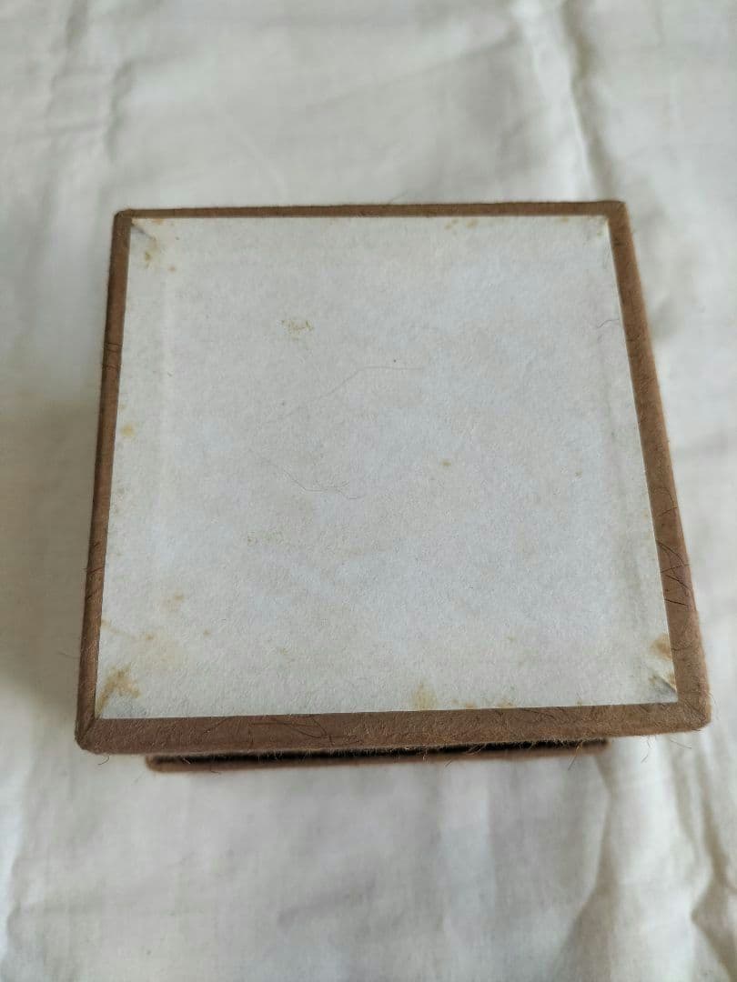 三浦竹泉作 香合 赤絵開扇