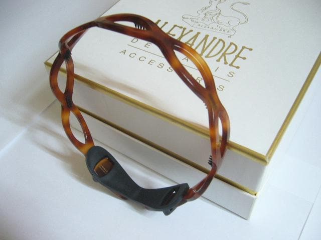 完売！新品✨アレクサンドルドゥパリ●カチューシャ/保存袋＋キーパー付き