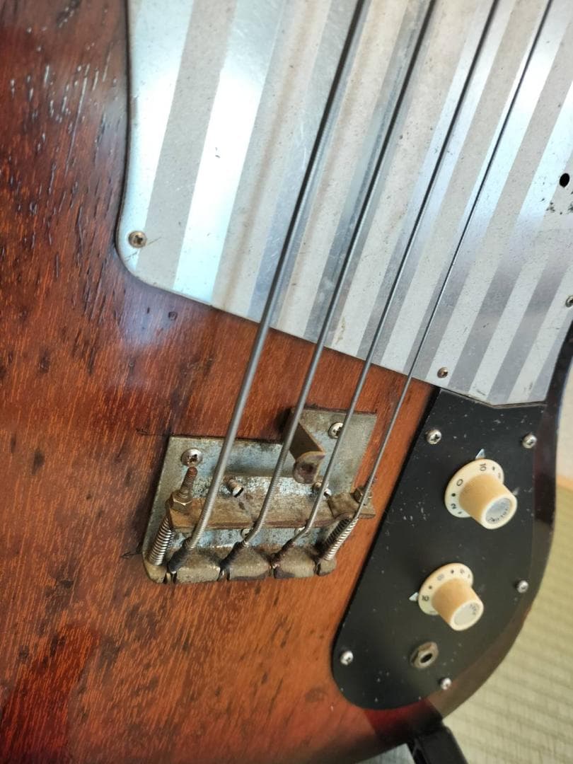 TEISCO NB-1 テスコ ビンテージベース ビザール ヘッド補修跡有