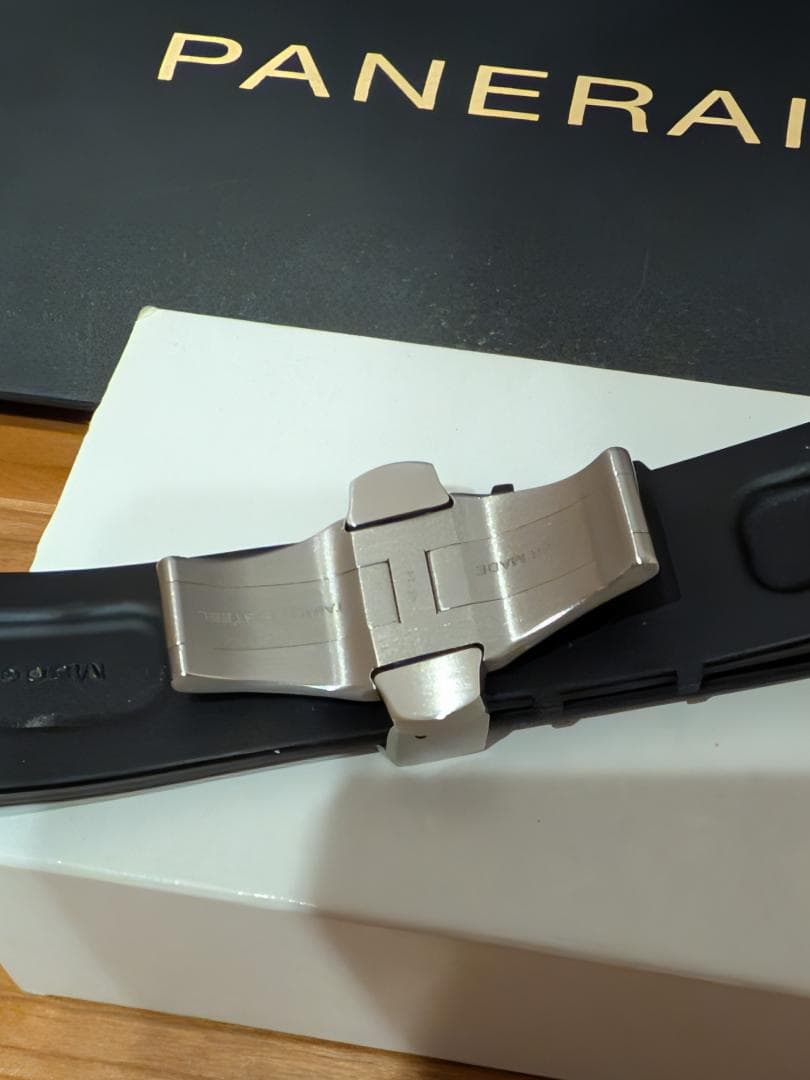 PANERAI 純正Dバックル、純正ブラックラバーベルト