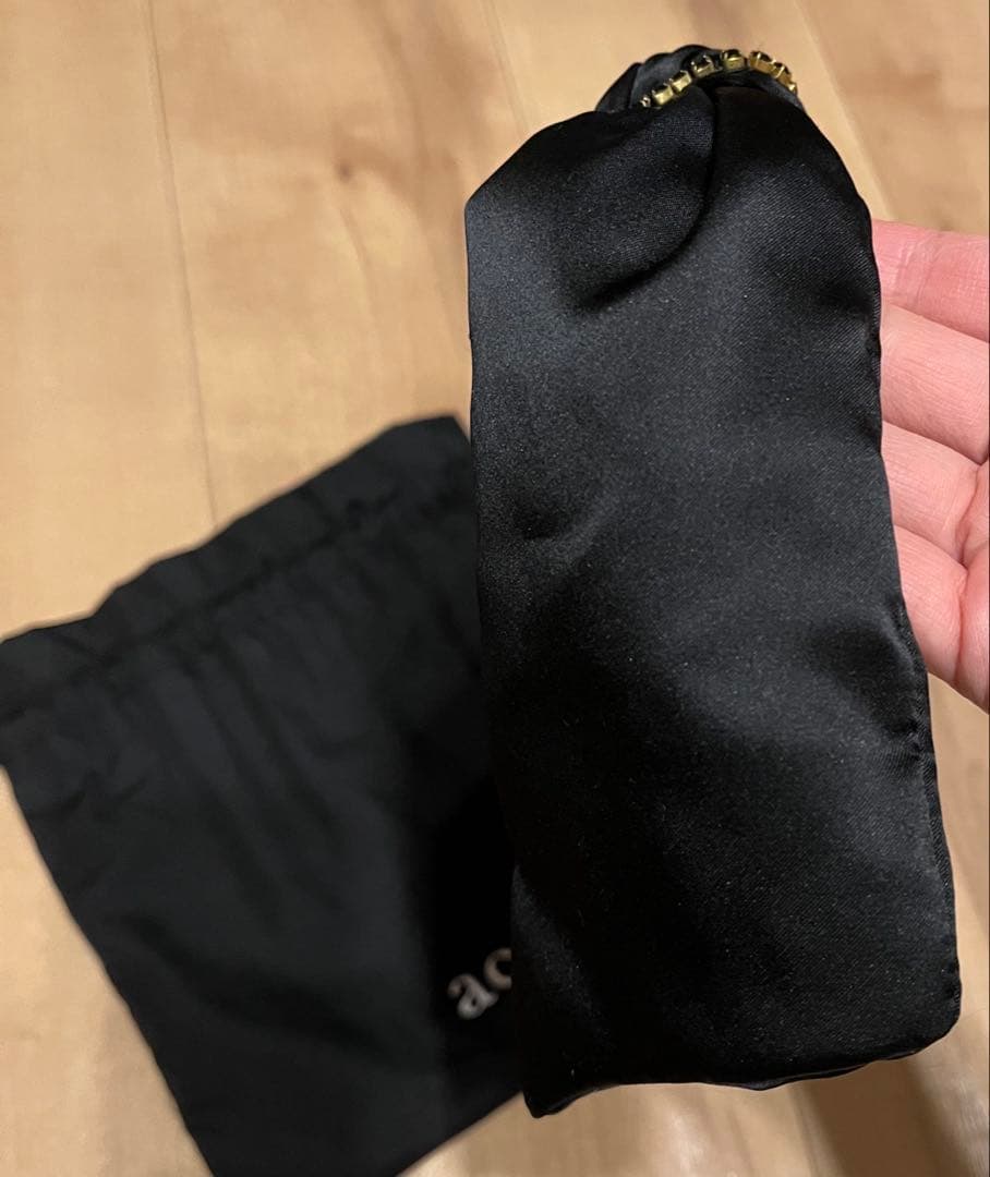 acca ブラックスカーフヘアバンド　スタッズつき