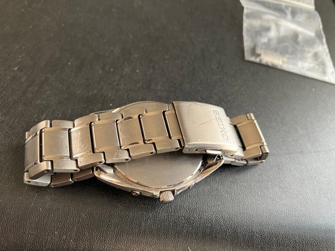 SEIKO チタン電波ソーラー時計 実用品